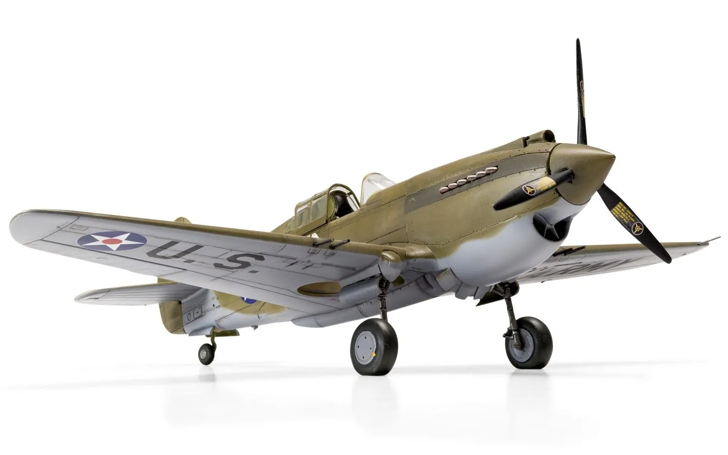 Airfix 1/48 US Curtiss P-40B Warhawk A05130