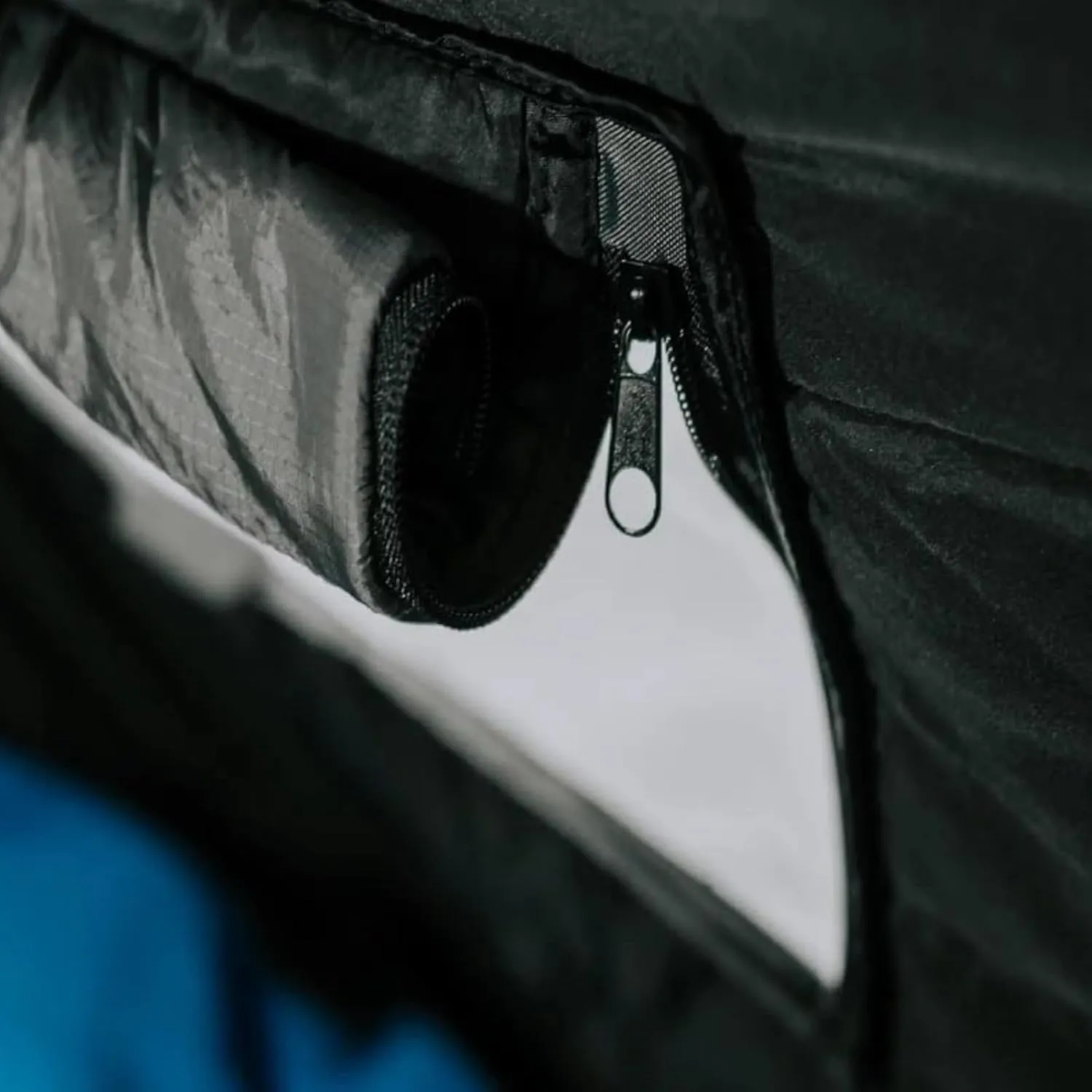 CULLA Insulated Hammocks Wrap  4-Season Warmth for 1 & 2 Person Hammock, Camping Hammock Tent Cover, Ultralight & Portable Outdoor Gear for Backpacking, Hiking & Travel