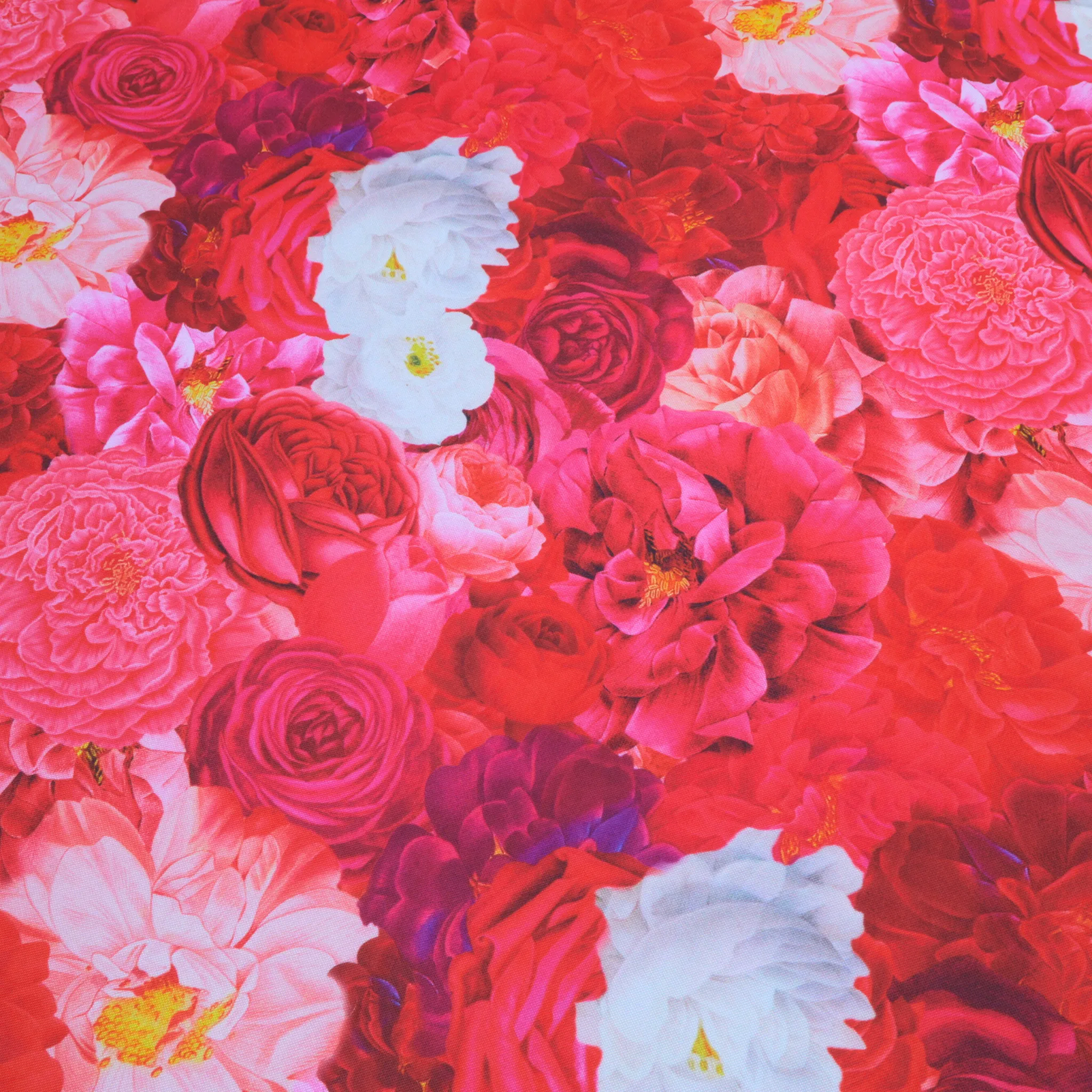 Floral Peony Roses 90"x132" Rectangular Tablecloth - Fuchsia