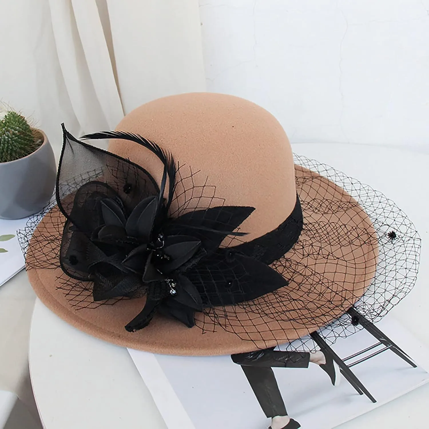 Men Women Roll-up Brim Fedora Bucket Caps Bow Cloche Hat Classic Wool Round Bowler Hats Party Costume Accessory