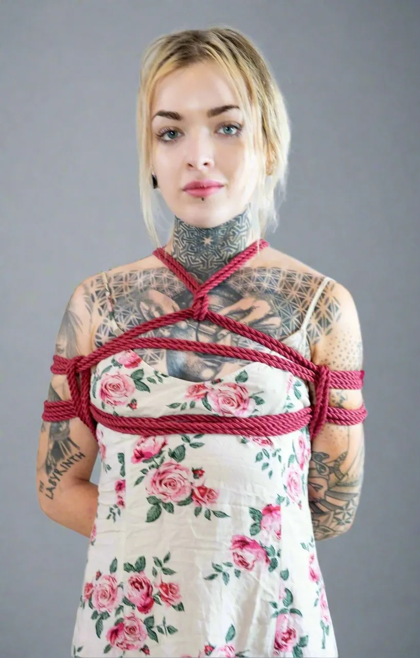 'Rasberry' Hemp shibari rope