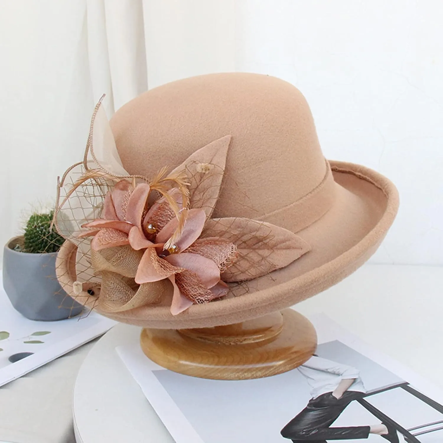 Women Elegant Vintage Felt Cloche Bowler Hats Summer Winter Warm Bucket Hat Church Party Wedding Caps with Bowknot